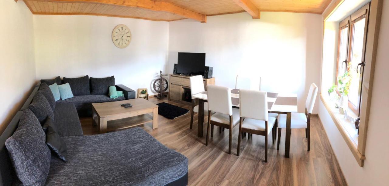 Viktoria- Neakceptujeme Mlade Partie Villa Terchova Ngoại thất bức ảnh